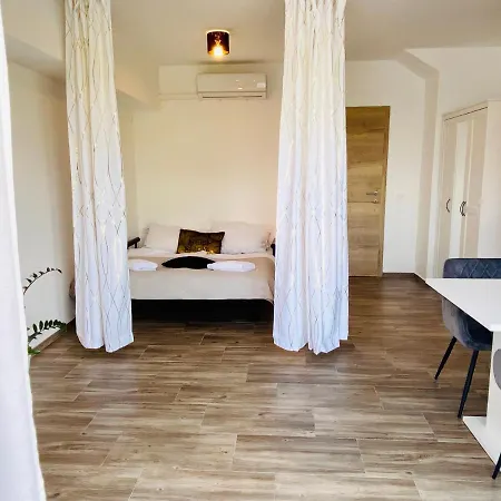 Studio For2 In Opatija Exterior foto
